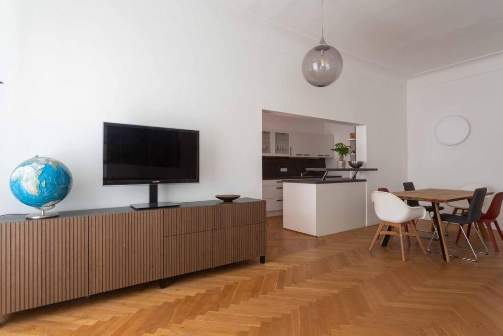 Traumhafte Wohnung Fuer 6 Pers. Мелк Экстерьер фото